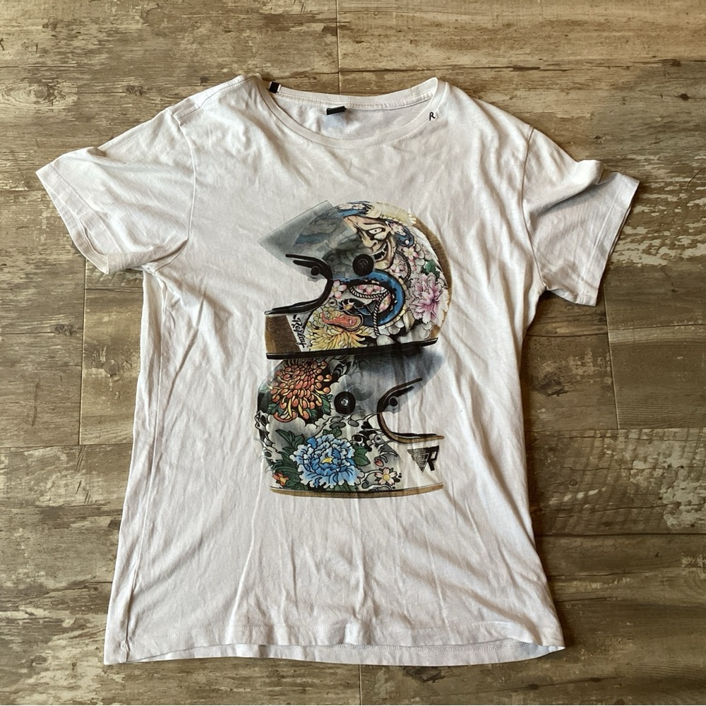 REPLAY Motorcycle Helmet Floral Design Tee Adult Medium